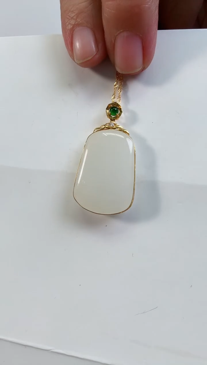 【闪购商品】和田玉吊坠18K金镶嵌吊坠