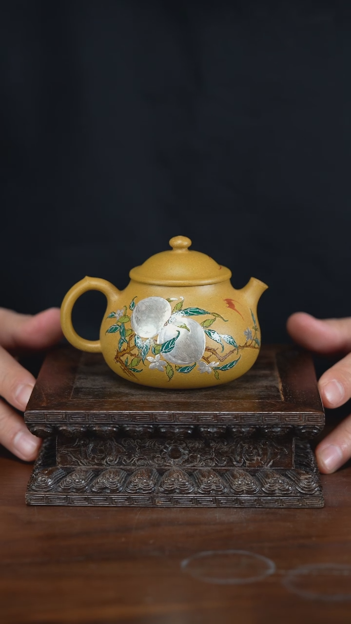 【闪购商品】紫砂茶壶蜜桃壶 黄金段泥 150cc 