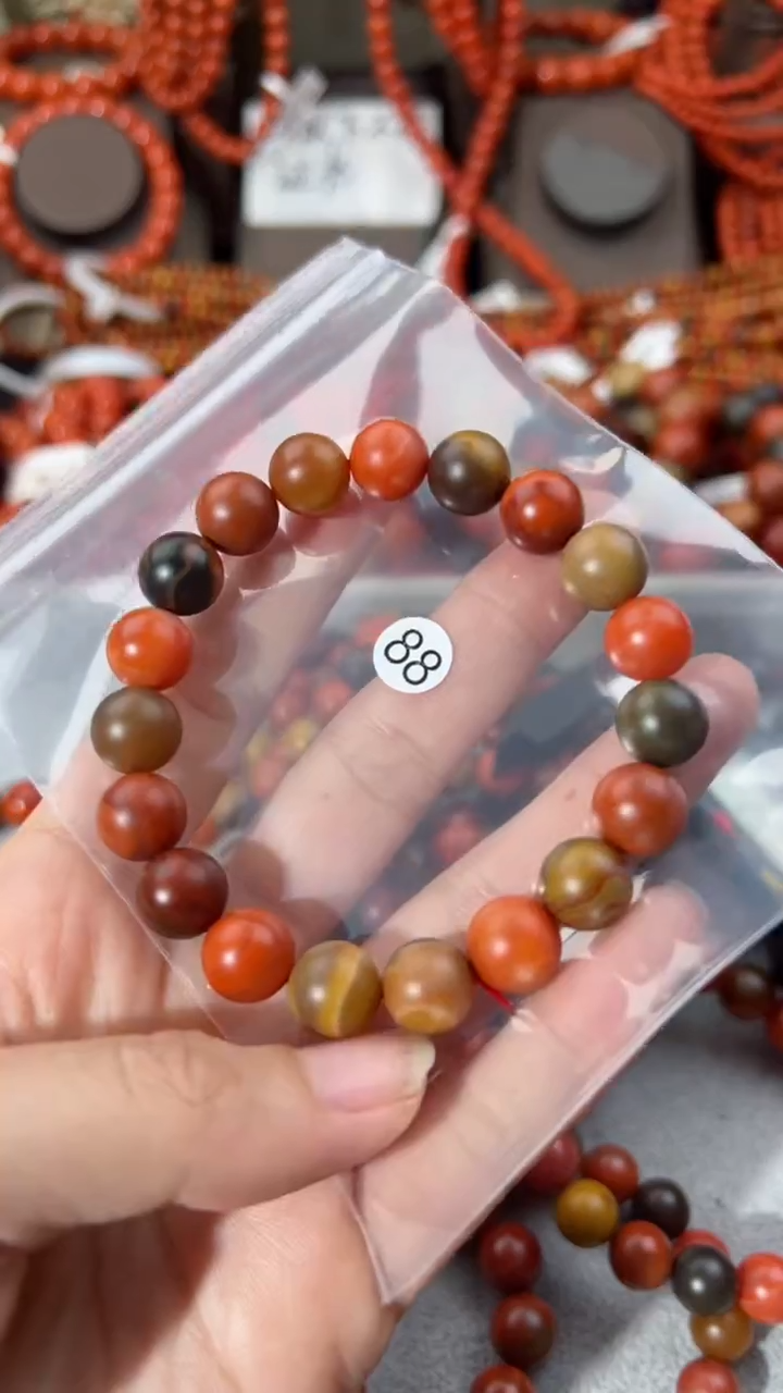 【闪购商品】南红玛瑙手串未镶嵌10+