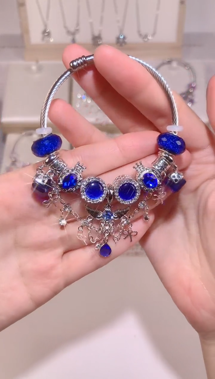 无铜合金克莱因蓝设计款成品，库存1~