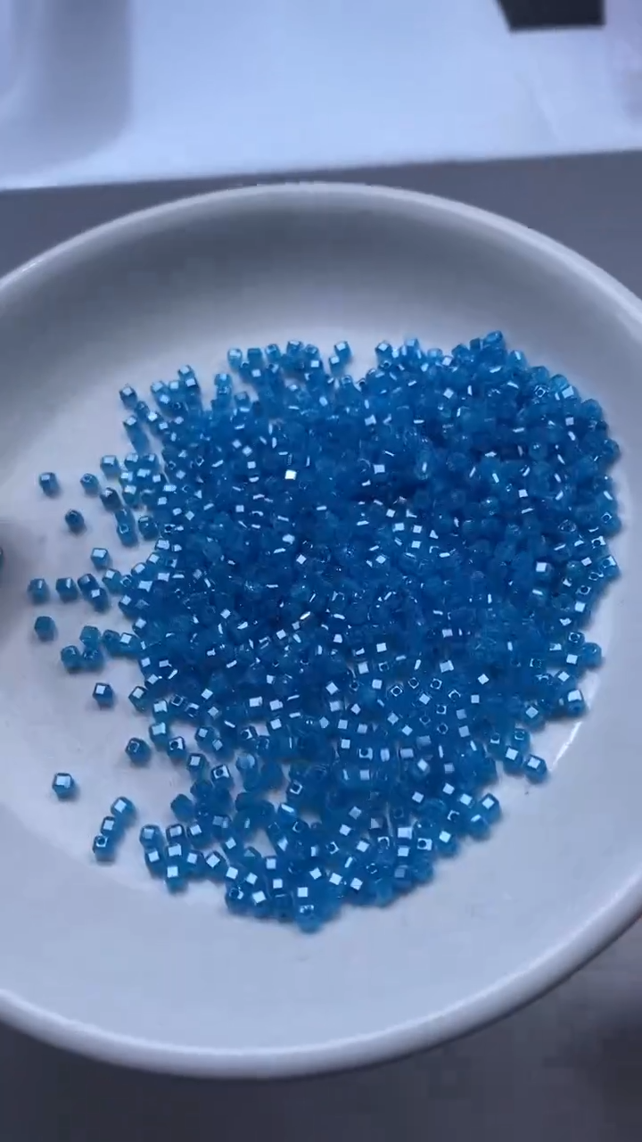 颈饰未镶嵌水晶X112-蓝色碧玺方糖2*2mm*40颗