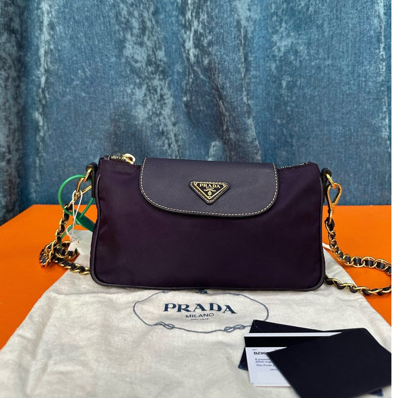 95新 Prada/普拉达 Prada紫色尼龙包链条斜挎包