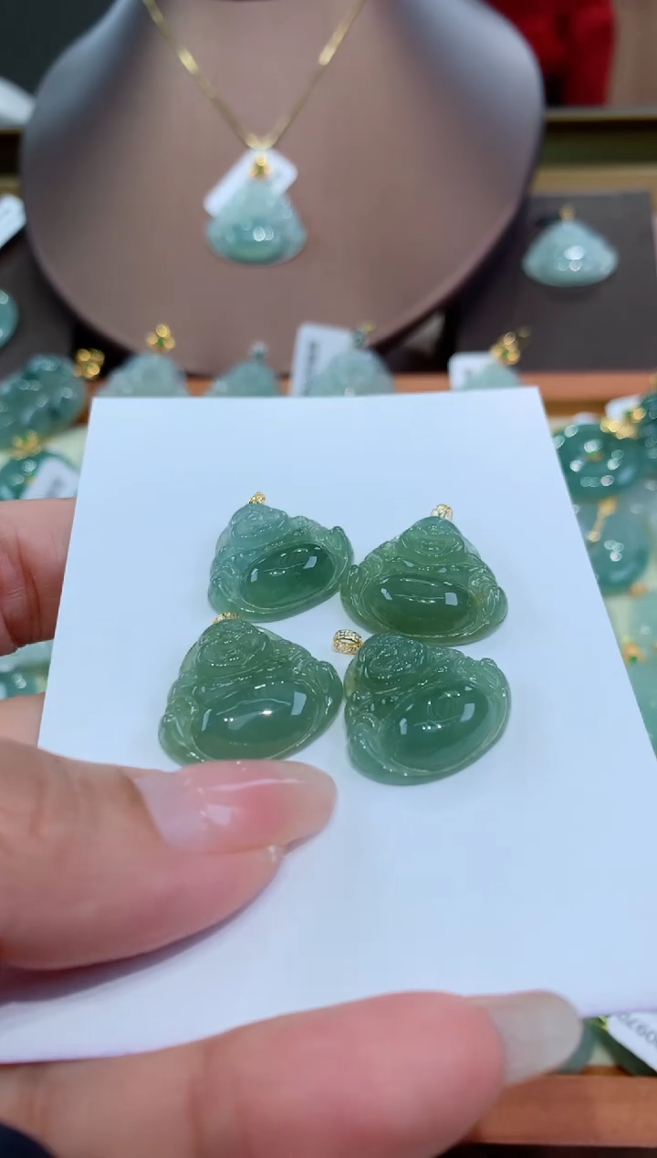 【闪购商品】翡翠颈饰18K金镶嵌多样性发其一