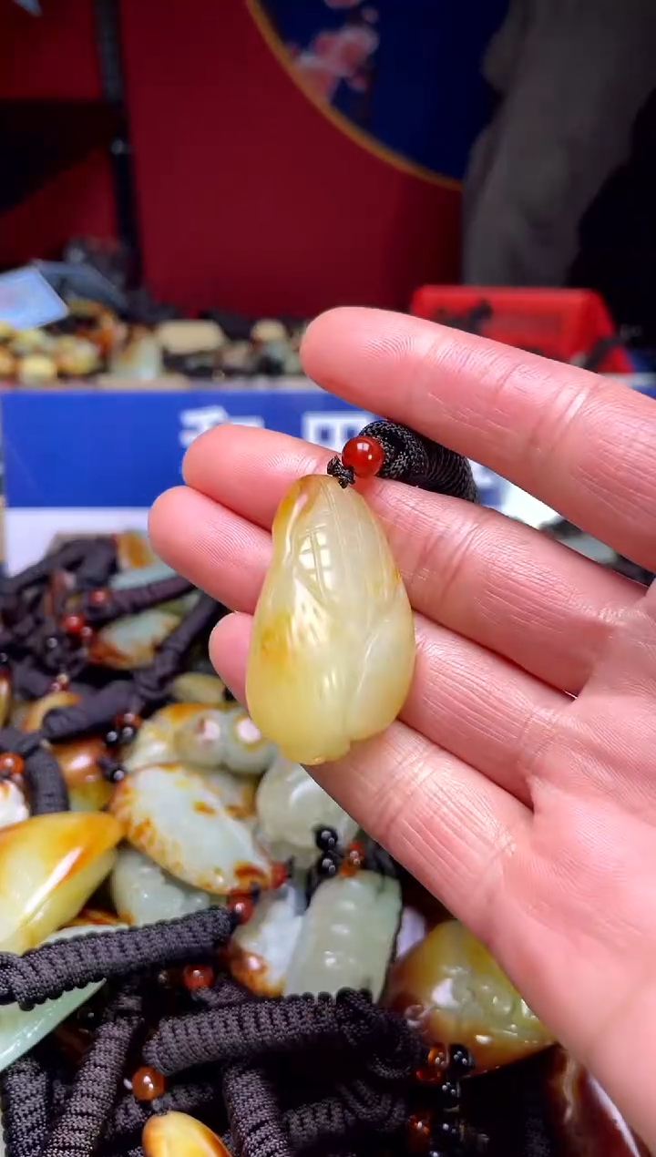 【闪购商品】和田玉颈饰未镶嵌123
