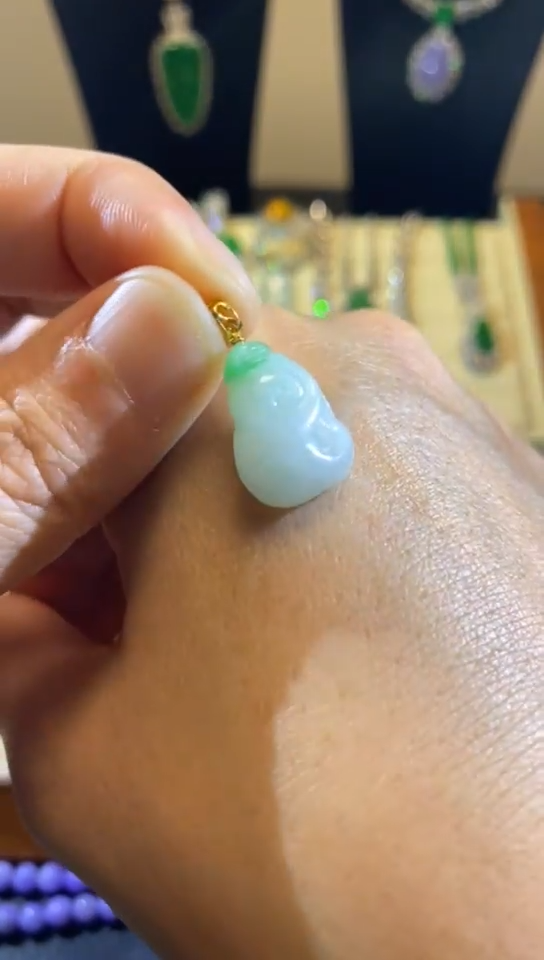 【闪购商品】翡翠吊坠(赠链)18K金镶嵌缅甸天然A货翡翠