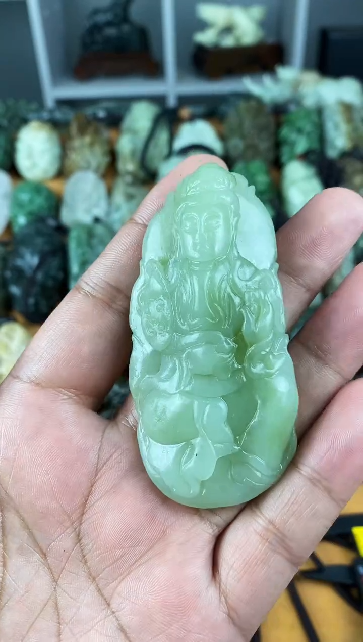 未镶嵌和田玉挂件1