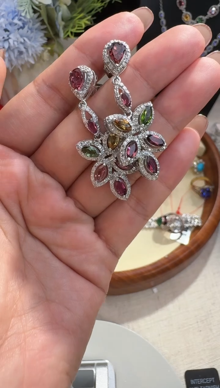 【闪购商品】碧玺耳饰银S925镶嵌耳饰