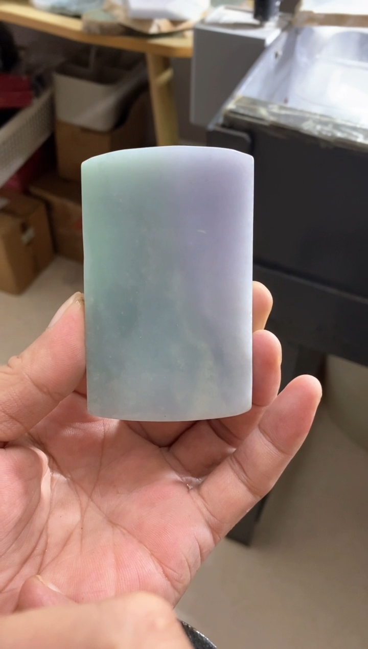 定制翡翠未镶嵌山水牌