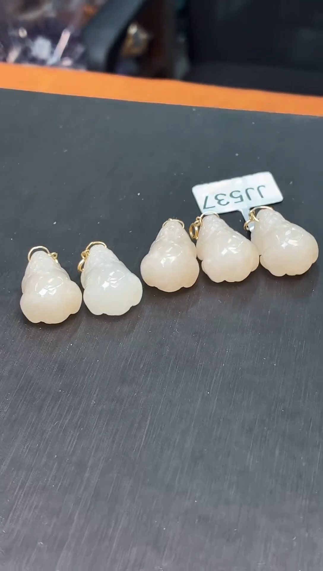 吊坠(不含链)18K金镶嵌和田玉L15多样性其一