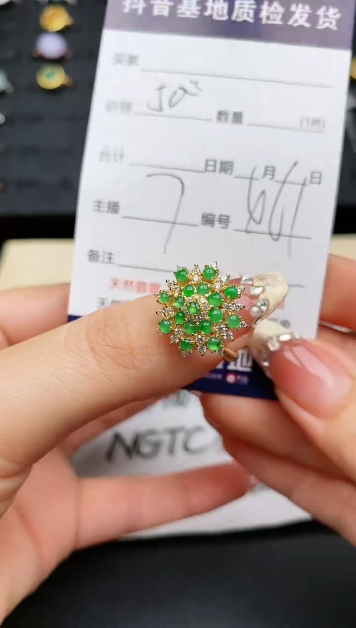 【闪购商品】翡翠戒指银S925镶嵌............