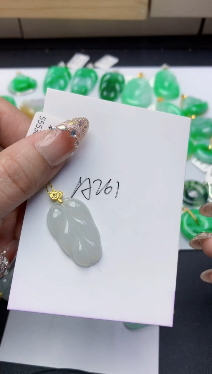 颈饰未镶嵌翡翠天然A货缅甸翡翠百元以上9元证书费自理