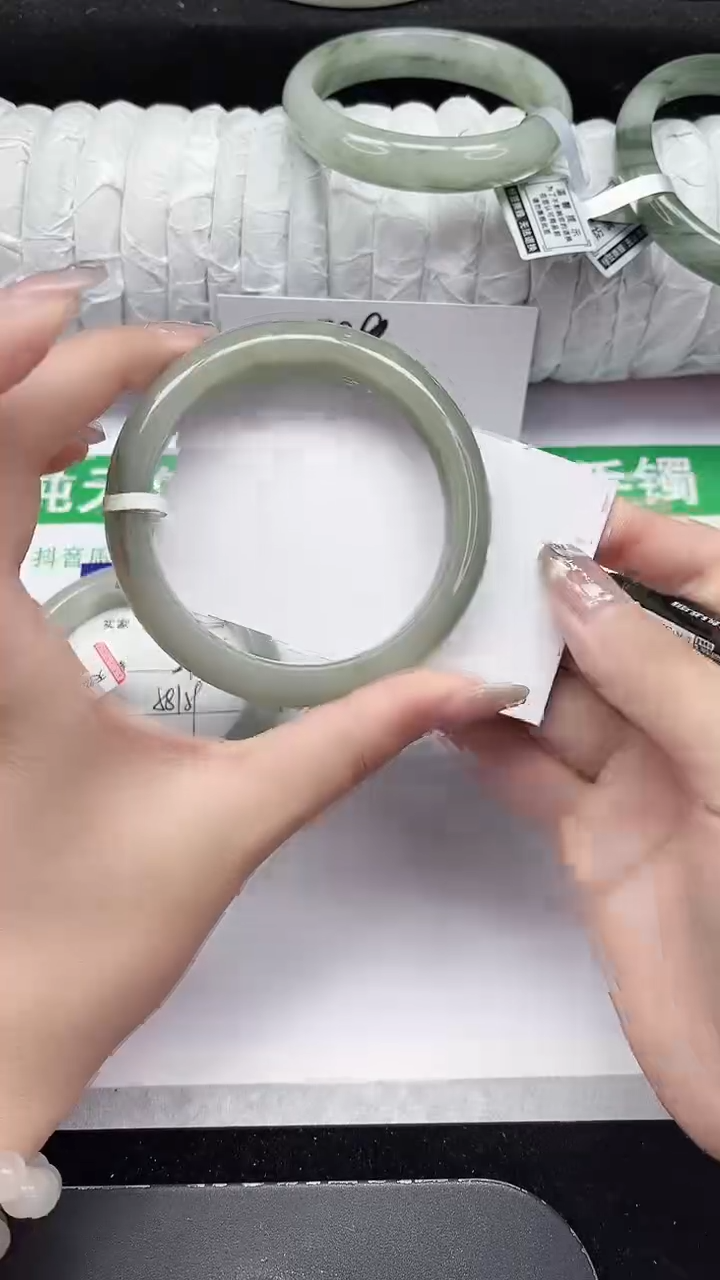 未镶嵌手镯石英质玉321-58/59