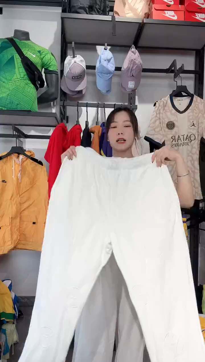 1456   编码 瑕疵款直播间过款为准 尺码XL