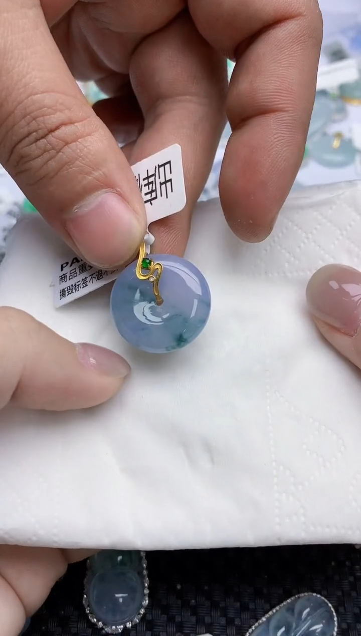 【闪购商品】翡翠颈饰18K金镶嵌天然翡翠A货