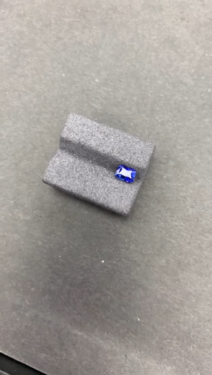【闪购商品】蓝宝石裸石未镶嵌1.1克拉