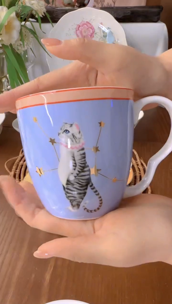 微瑕盘子瓷 ****************