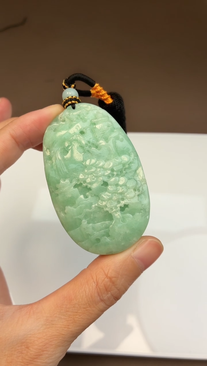 颈饰未镶嵌翡翠牌子