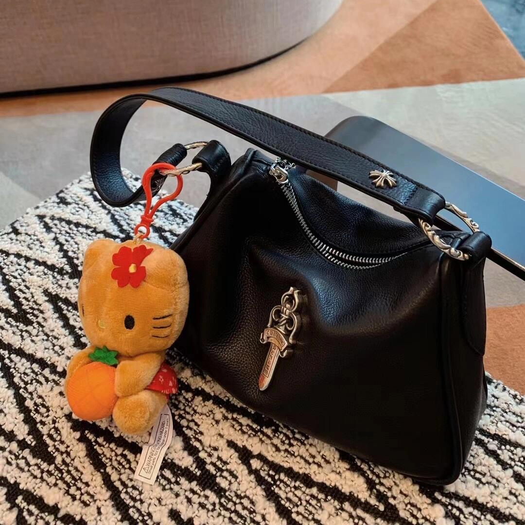 【夏威夷限定】HelloKitty 菠萝园限定 黑皮玩偶挂件钥匙扣