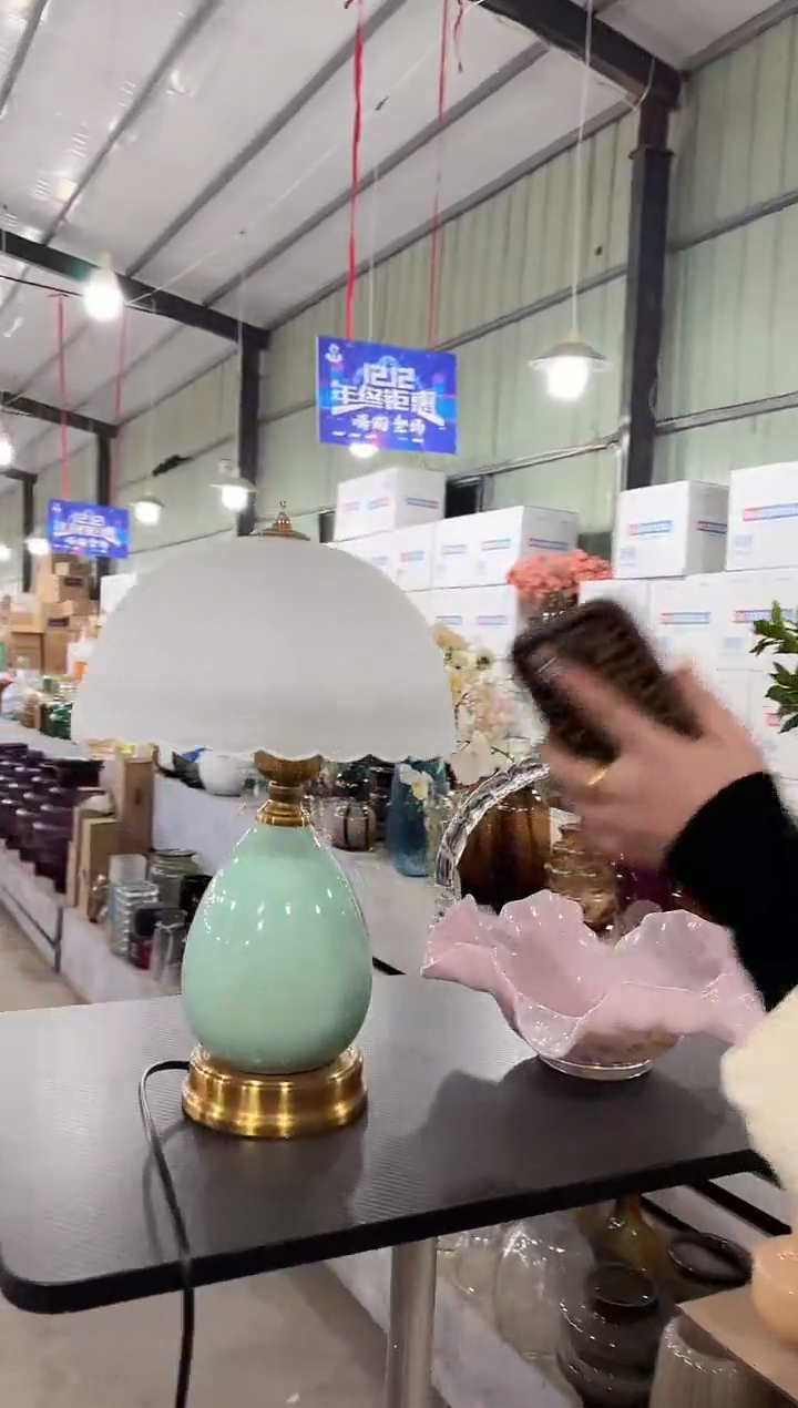 【闪购商品】藤优品花器H-早7