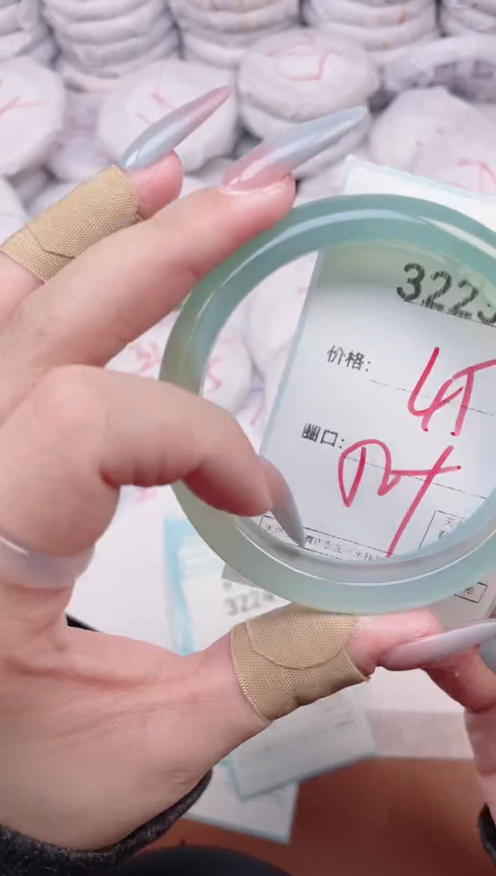 【闪购商品】玛瑙/玉髓手镯未镶嵌3223