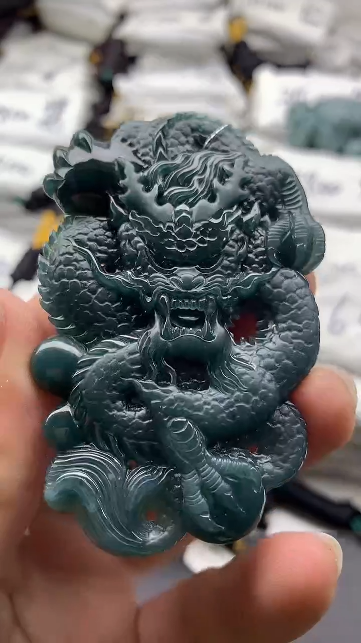 【闪购商品】翡翠颈饰未镶嵌555555555555