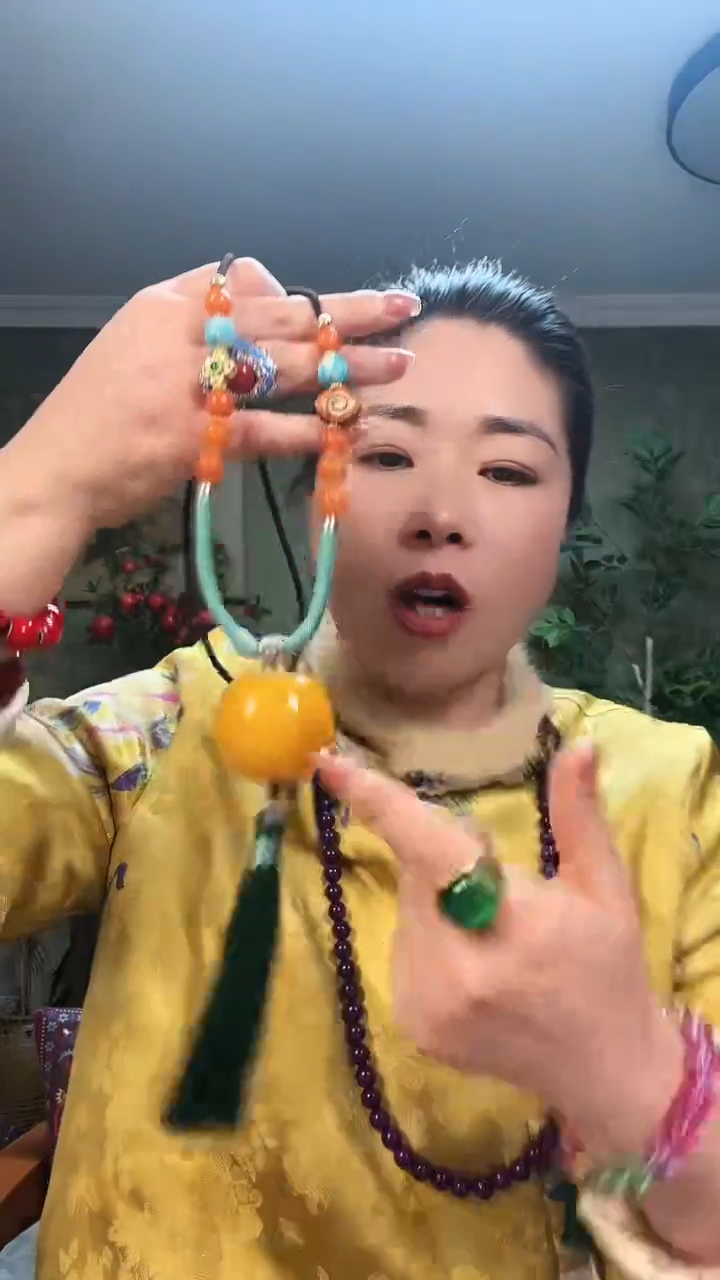 【闪购商品】树脂制品0000000T945