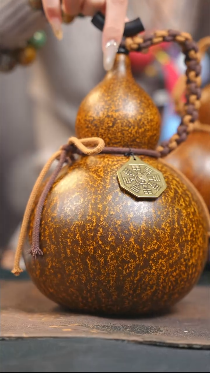 【闪购商品】XQ306大漆酒葫芦不包手串及旋转底座