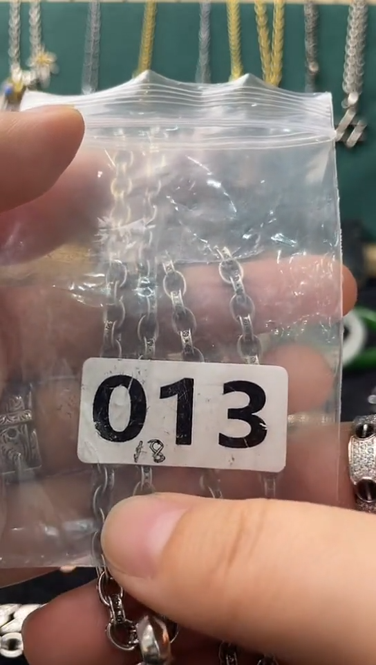 合金无合金无闪购商品如图所示