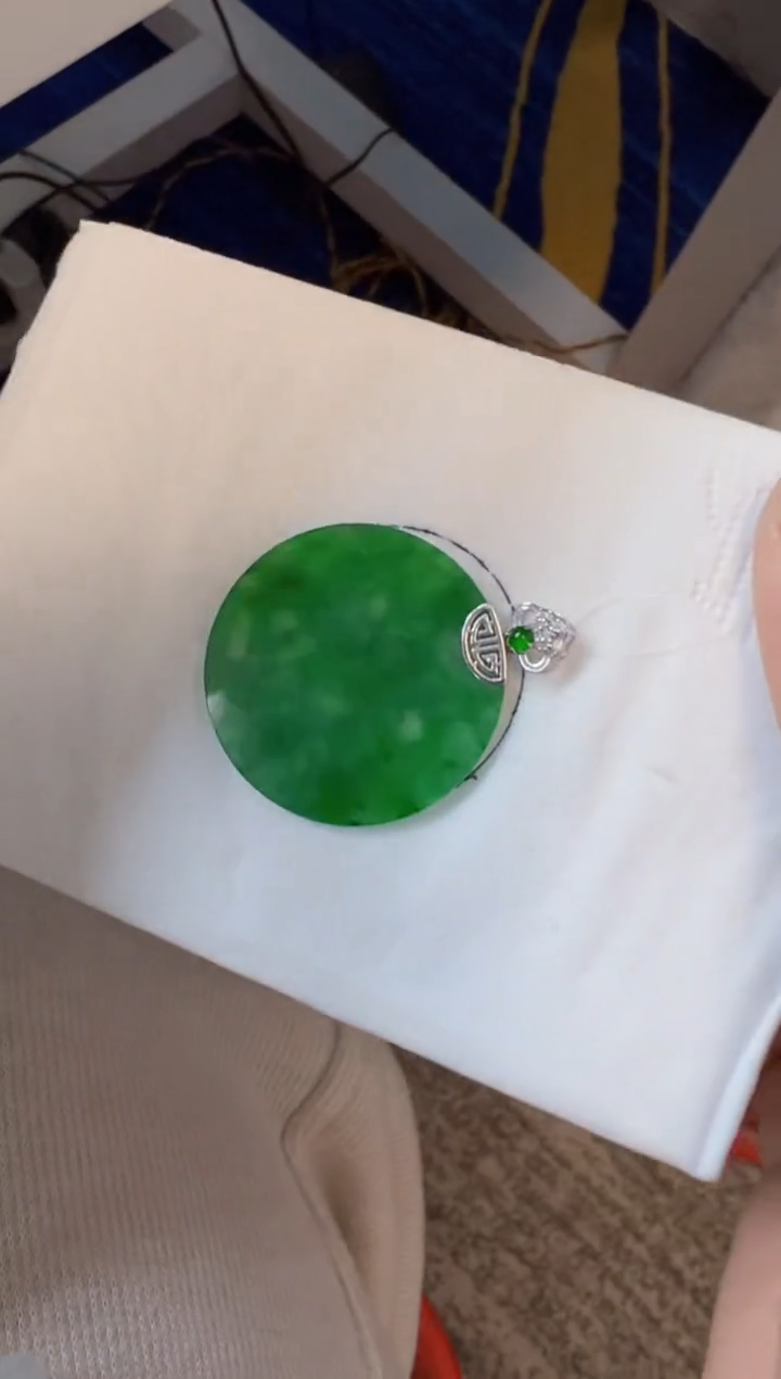 【闪购商品】定制翡翠18K金镶嵌1200元