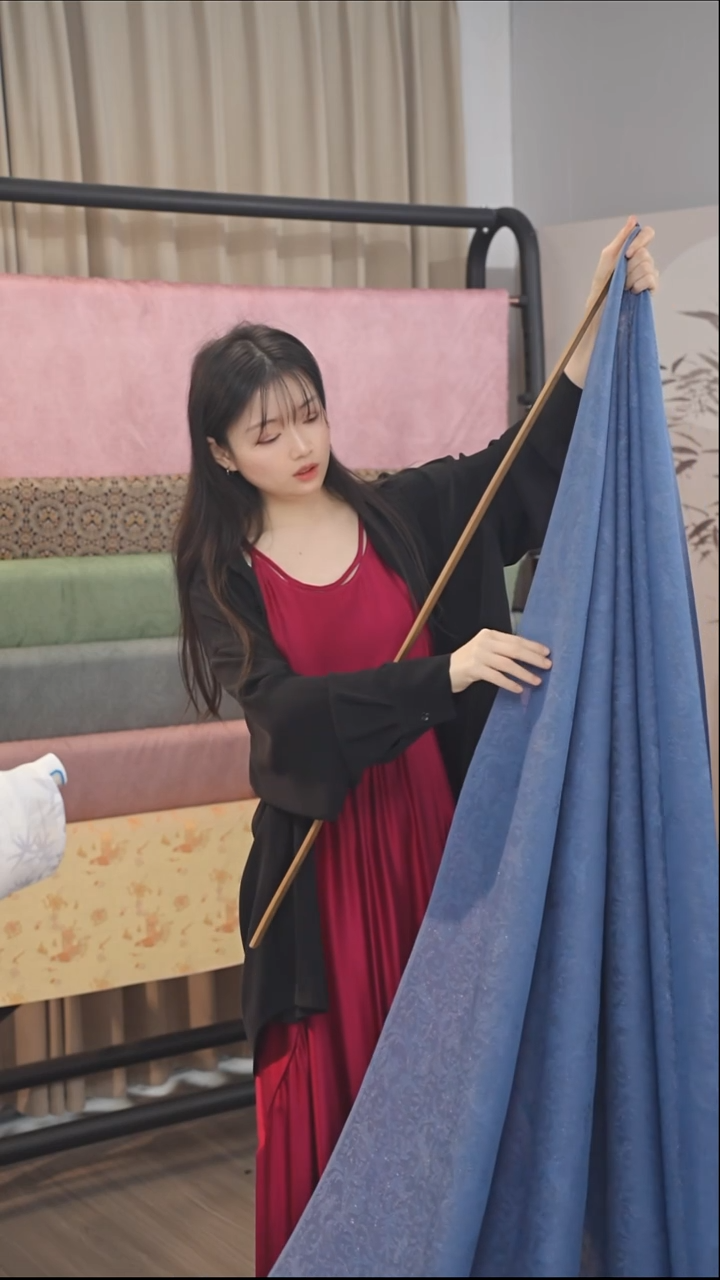 老*～四经绞罗卷草猫