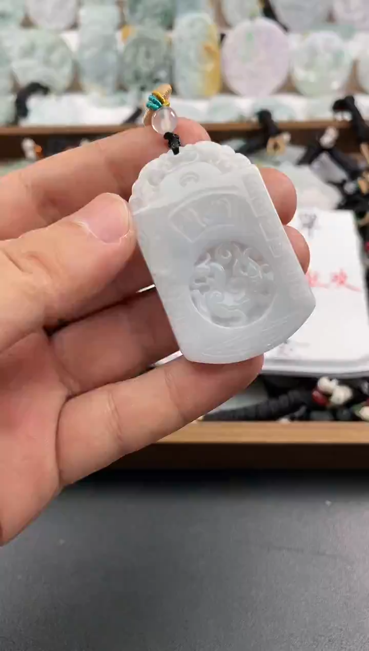 颈饰未镶嵌翡翠25/12/24/.133