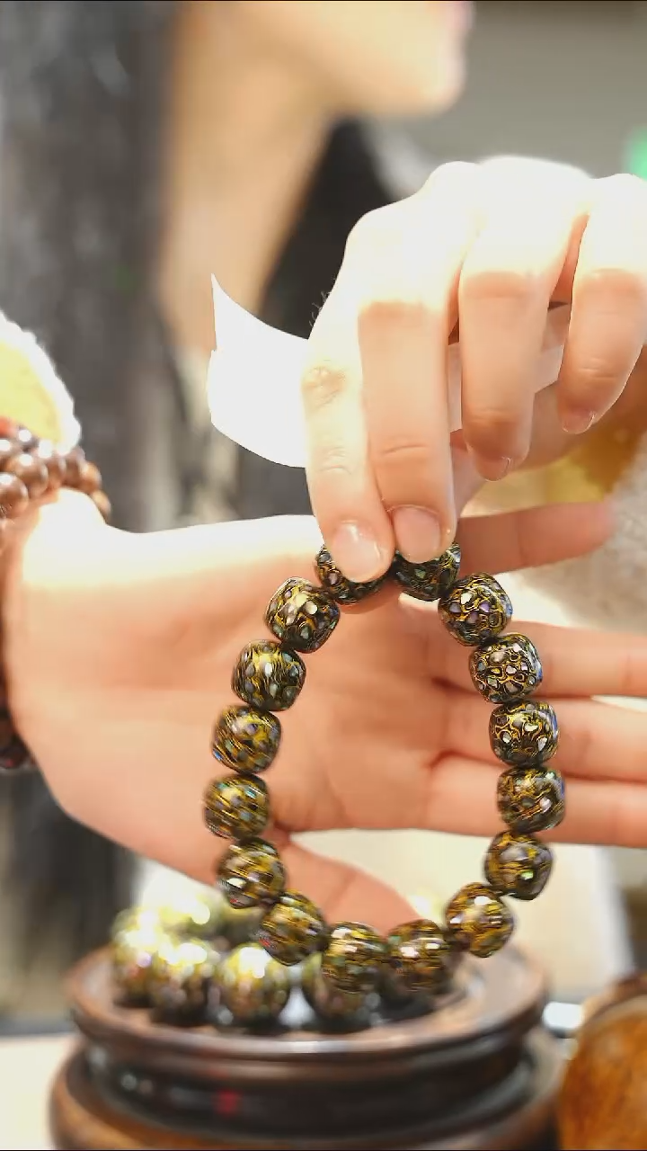 【闪购商品】紫光檀黑金螺钿手串（1.5）