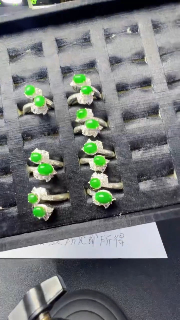 翡翠戒指未镶嵌蛋面商品多样性发货1