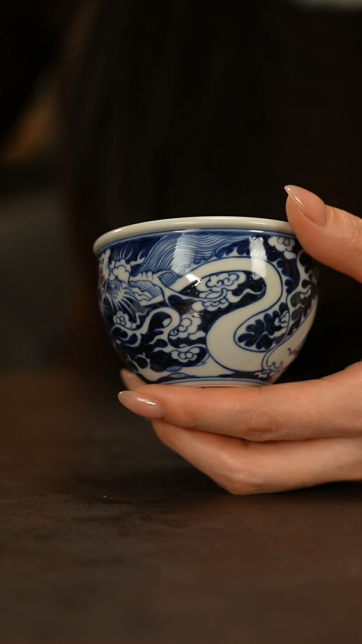 【闪购商品】瓷片占春生          