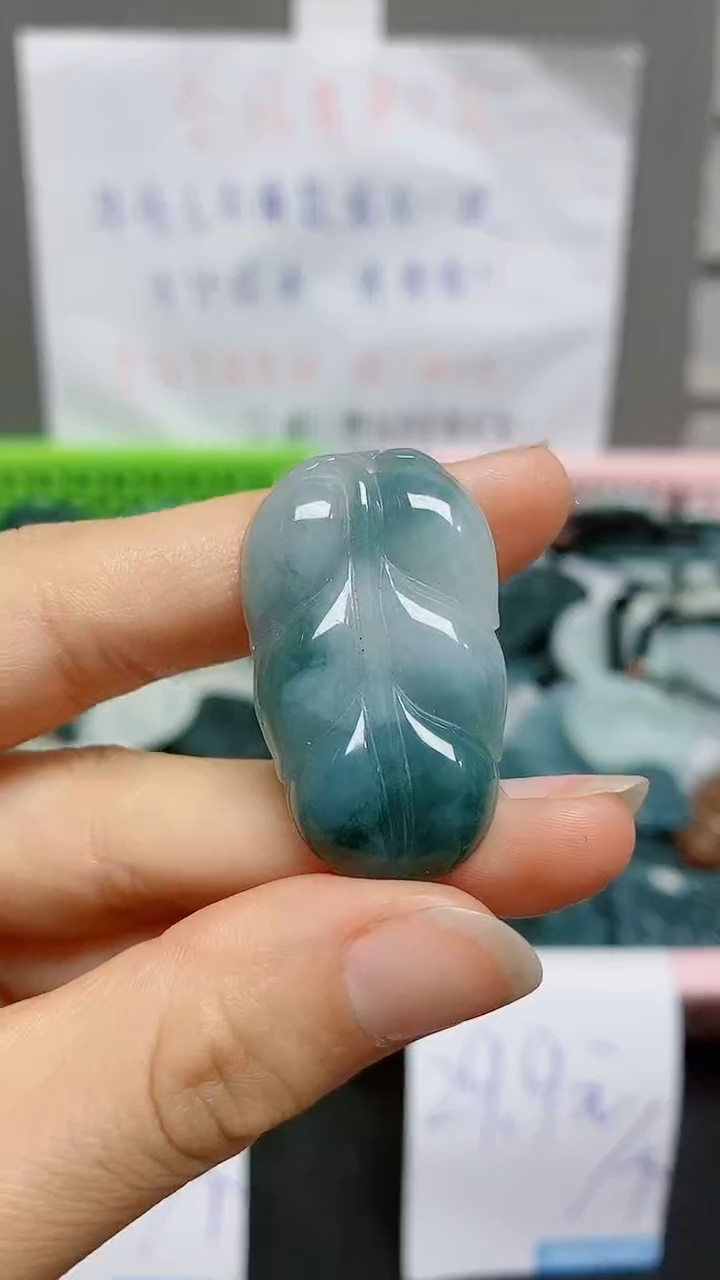 【闪购商品】翡翠颈饰未镶嵌1天然翡翠A货