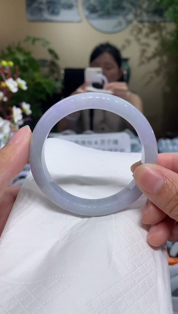 翡翠手镯未镶嵌圈口55.6