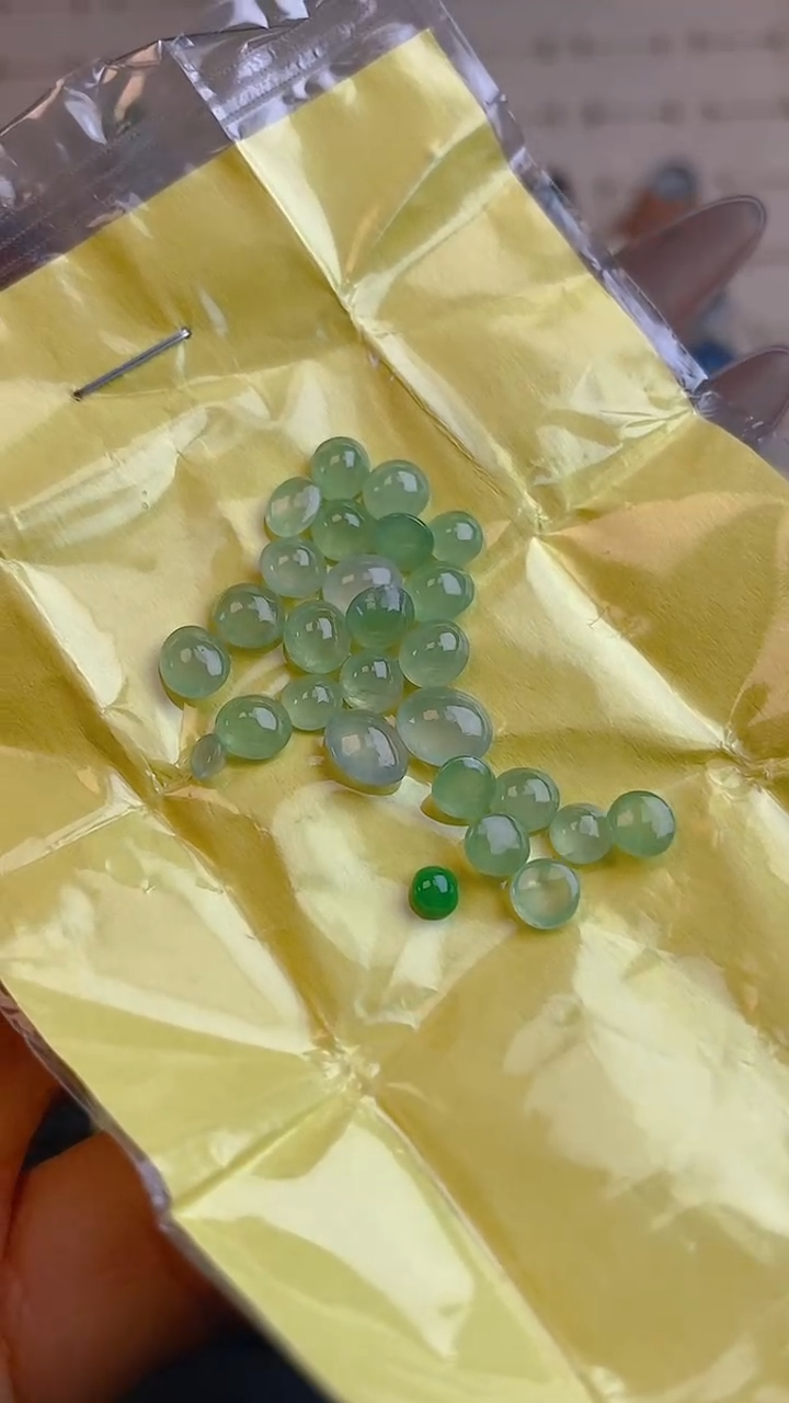 【闪购商品】翡翠耳饰未镶嵌天然A货翡翠125