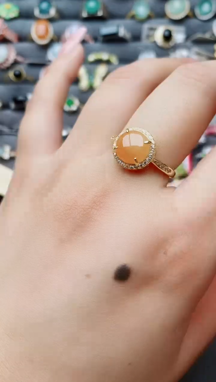 翡翠戒指银S925镶嵌瑞丽市颜玉珠宝