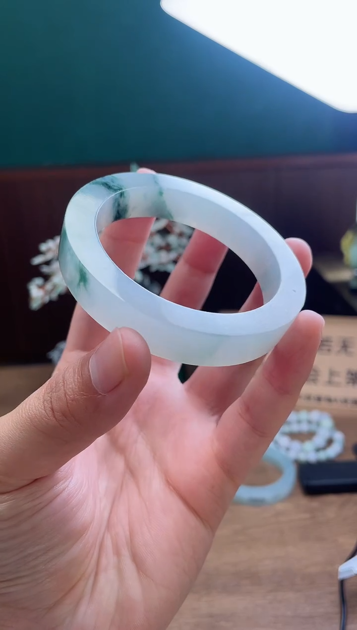 【闪购商品】定制翡翠手镯未镶嵌定制