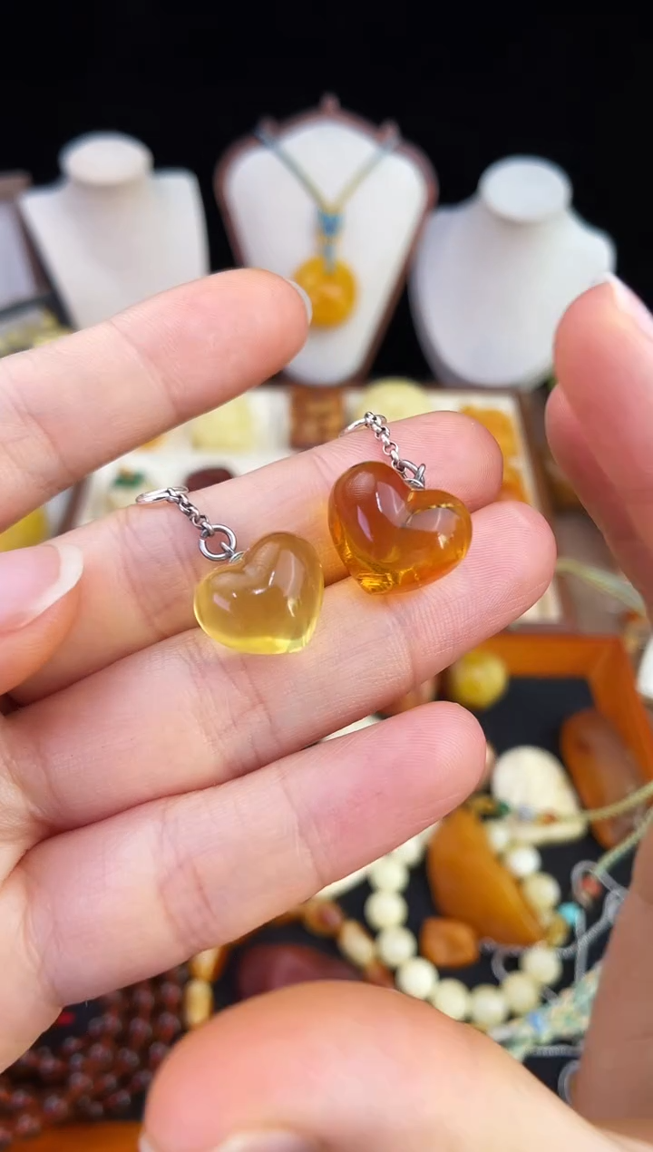 琥珀未镶嵌珠宝奇石柒月