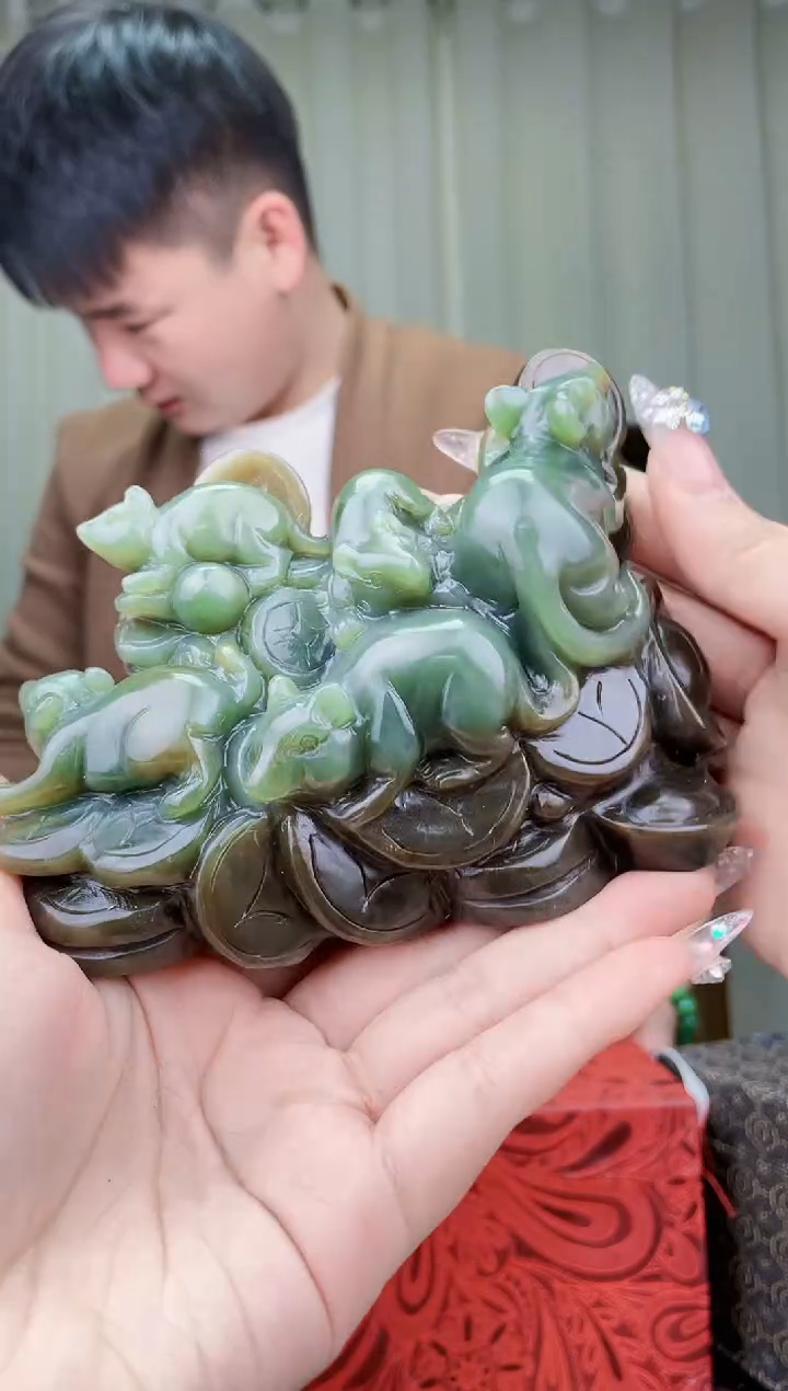 【闪购商品】和田玉挂件未镶嵌拍一发一，多样性发货！