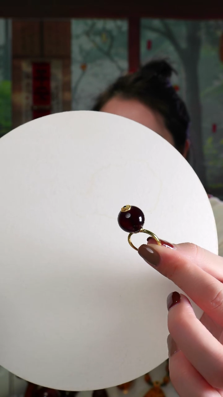 【闪购商品】琥珀颈饰银S925镶嵌翳珀