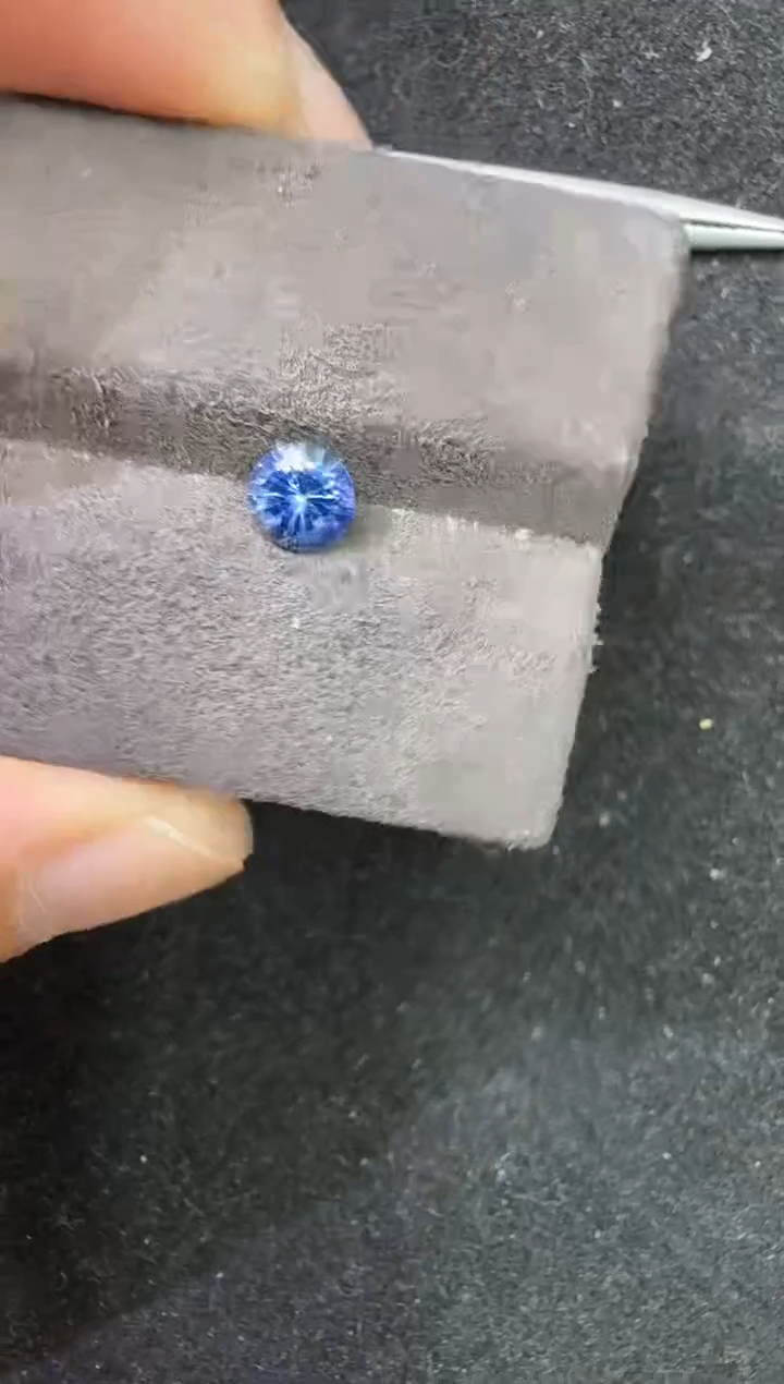 未镶嵌定制定制蓝宝石天然0.78克拉