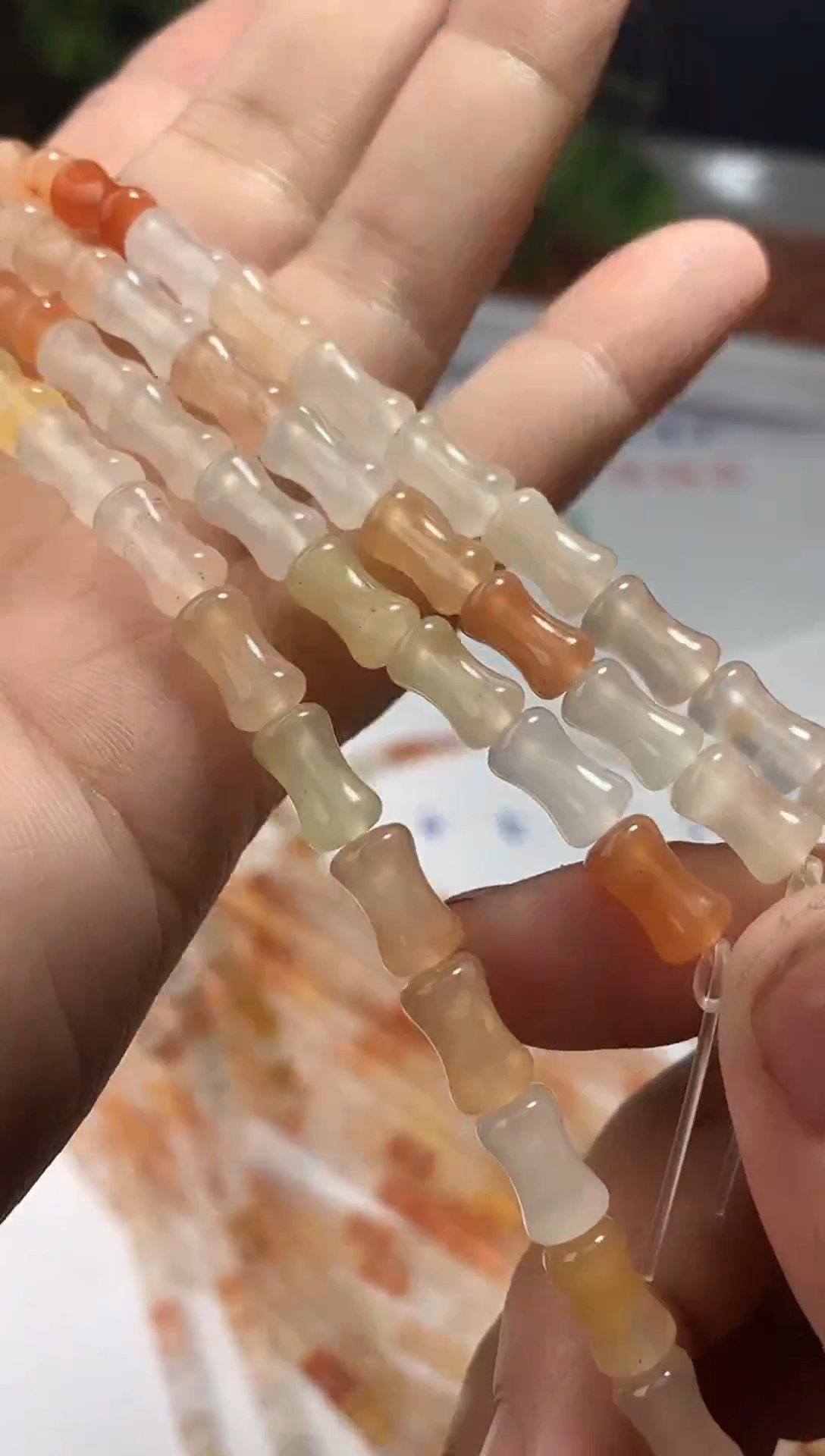 石英质玉手链未镶嵌金丝玉竹节