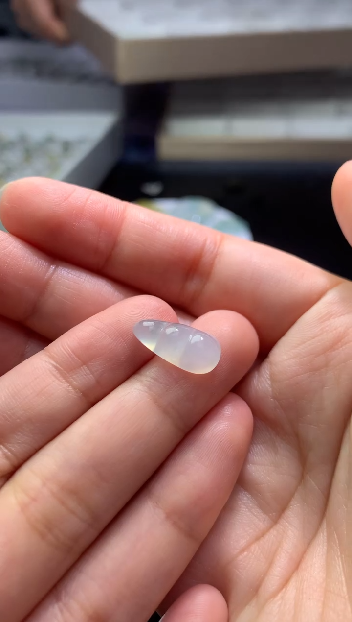 【闪购商品】定制翡翠未镶嵌毛货