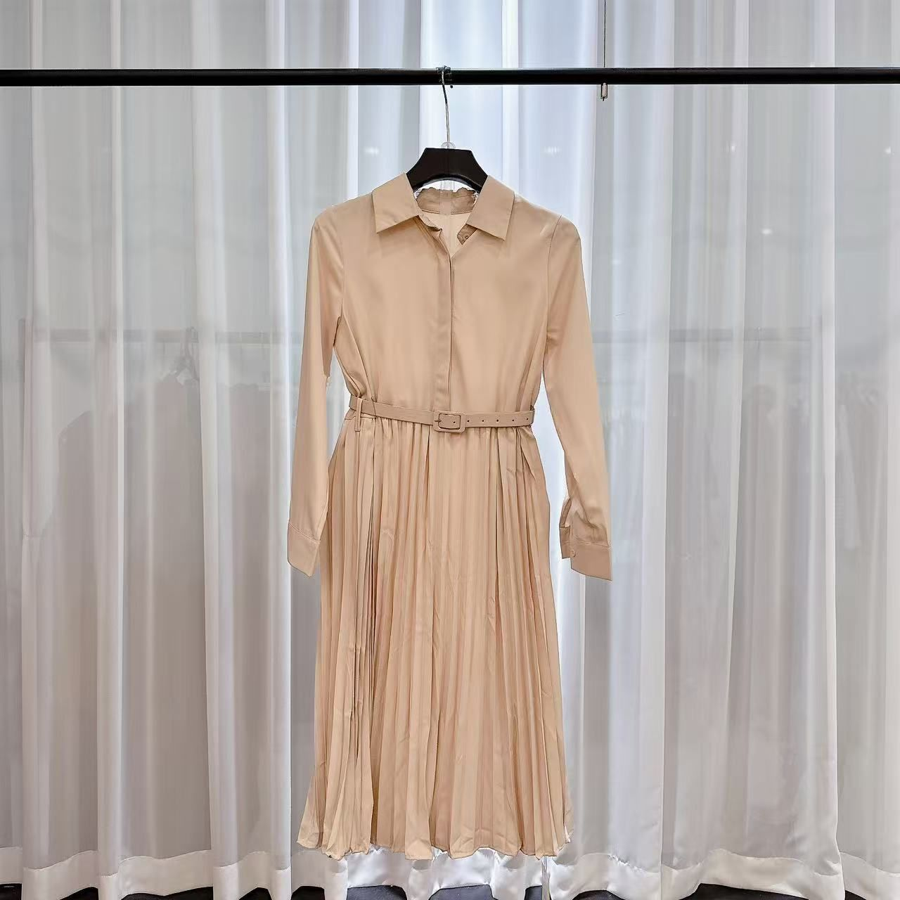 连衣裙气质长袖时尚休闲百搭女士收腰设计师247