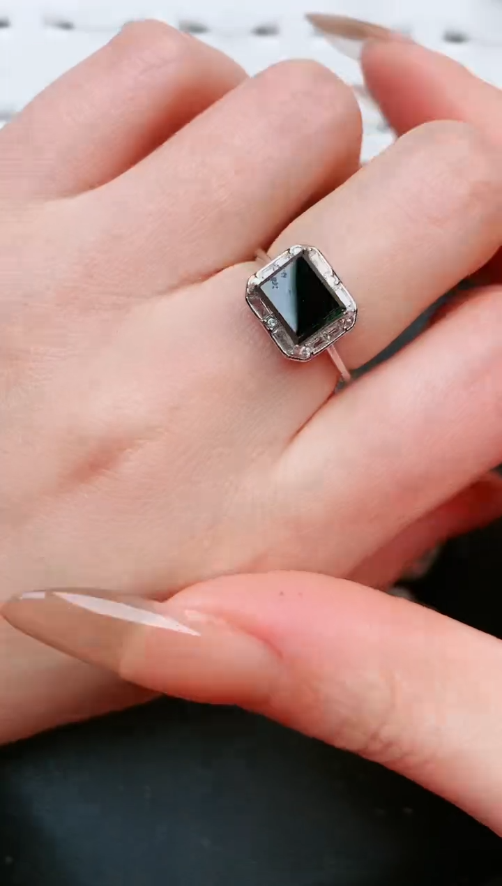 【闪购商品】翡翠戒指银S925镶嵌.....