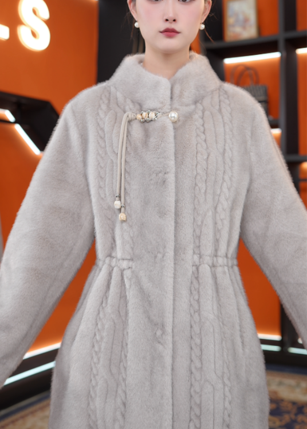 2025新款中长款收腰珍珠气质女装时尚加厚外套-七七