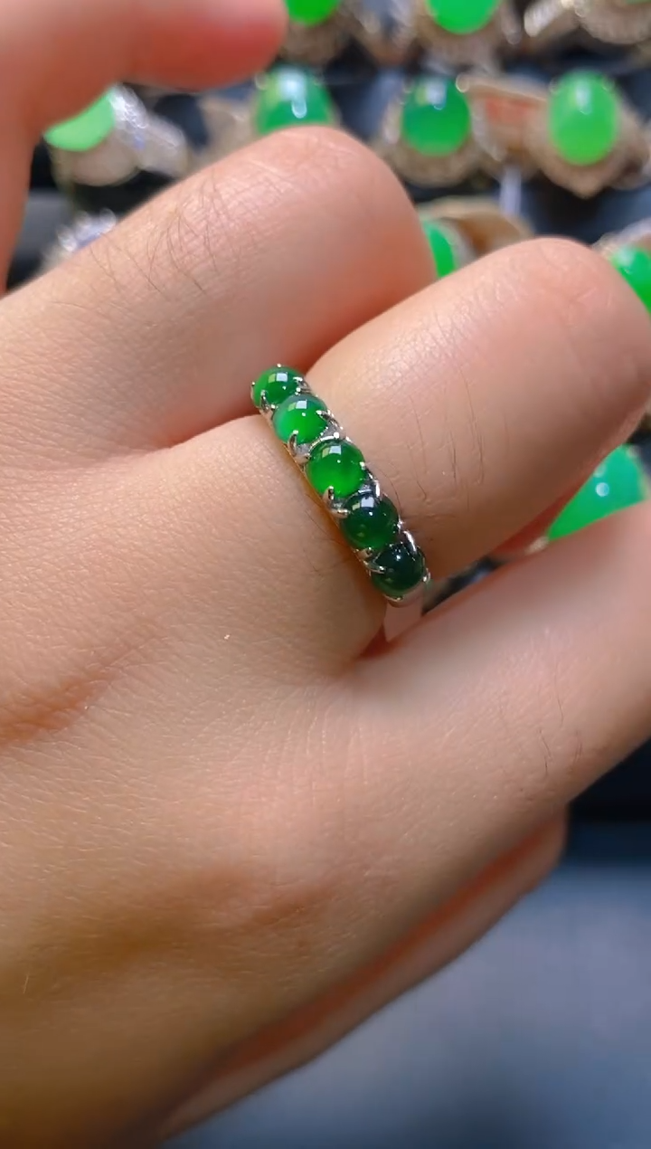 【闪购商品】翡翠耳饰银S925镶嵌天然A货翡翠1