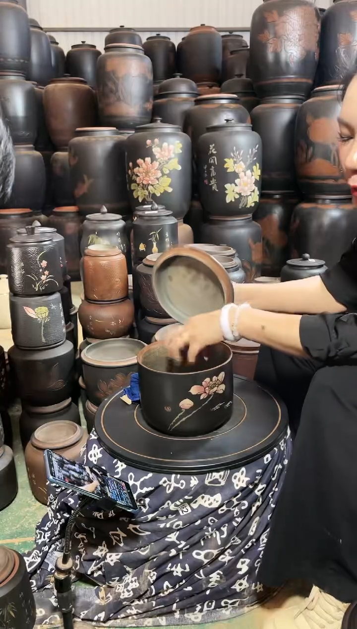 壶完品茶叶罐彩填小五饼 062